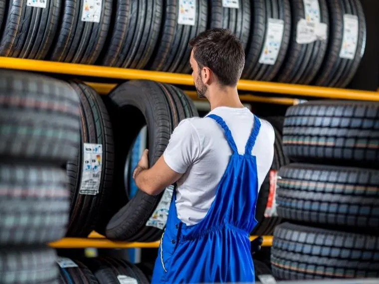 Başmakçı Oto Lastikçi